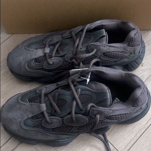 Yeezy 500 Utility Black size 7 - Picture 3 of 6